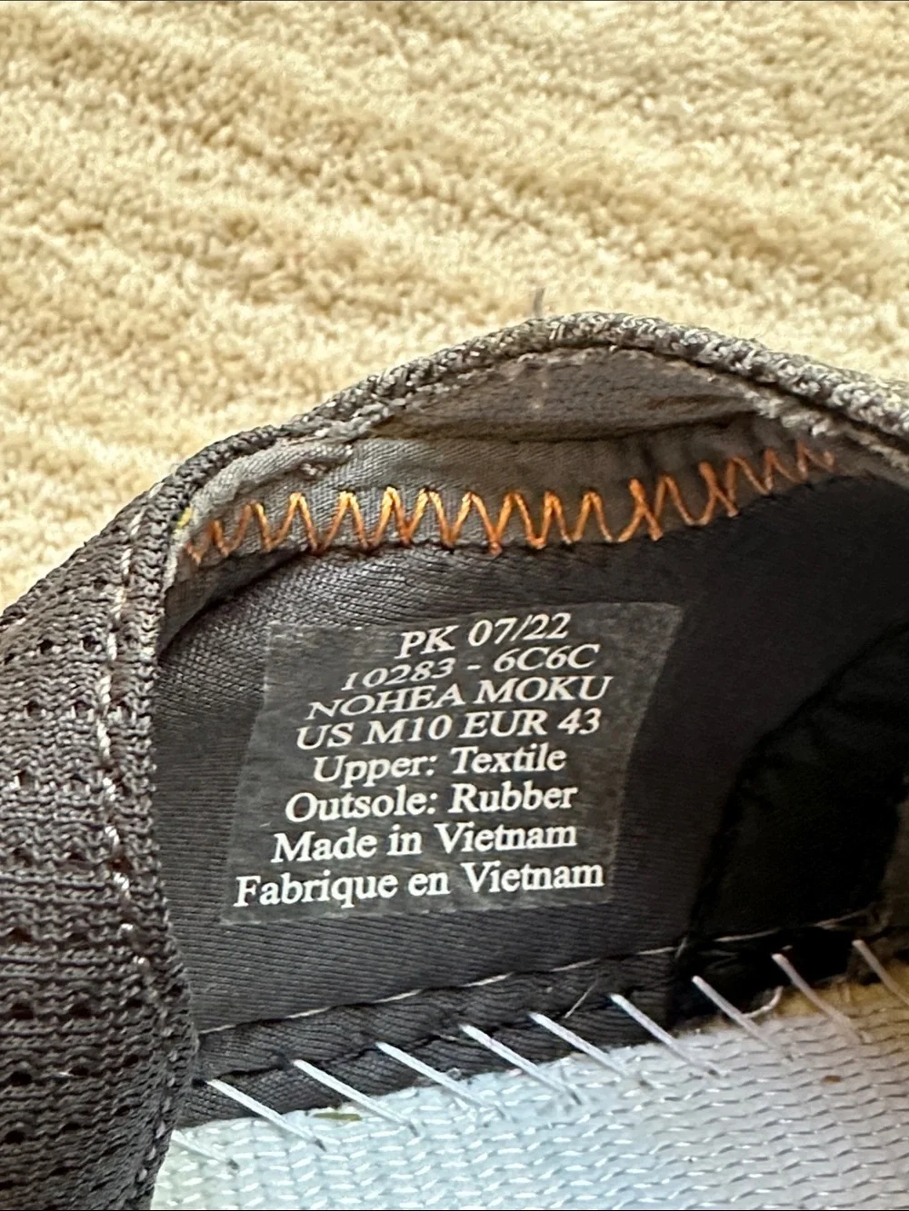 EUC OLUKAI Nohea Moku Shoe Boat No Tie Shoe Dark Shadow Gray Size 10